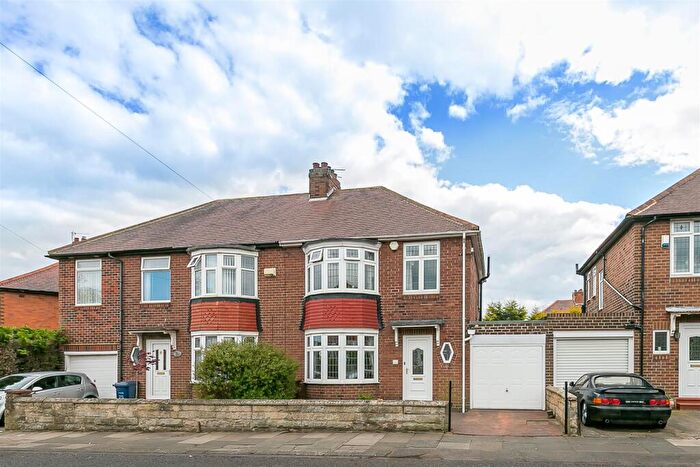 3 Bedroom Semi Detached House For Sale In Martello Gardens, High Heaton, Newcastle Upon Tyne, NE7
