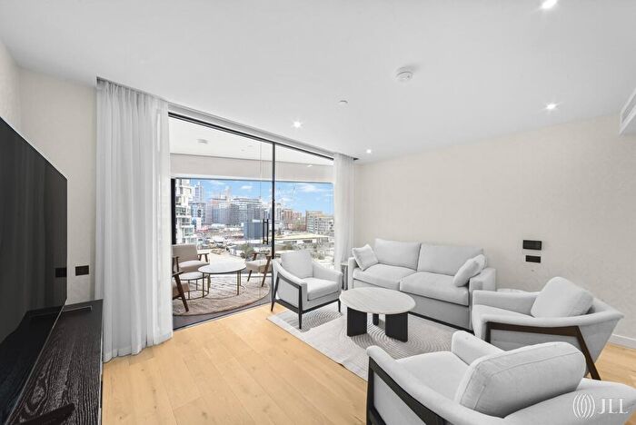 2 Bedroom Flat For Sale In Electric Boulevard London, SW11