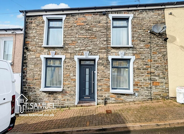 3 Bedroom Terraced House For Sale In London Street Mountain Ash, CF45
