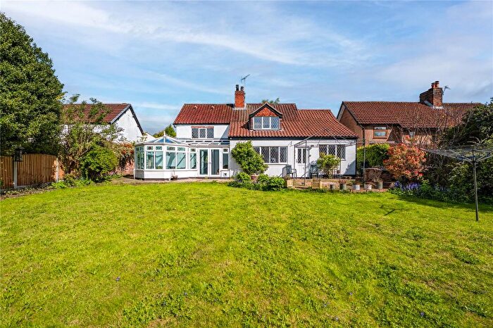 4 Bedroom Detached House For Sale In Robin Hood Terrace, Ravenshead, Nottingham, Nottinghamshire, NG15
