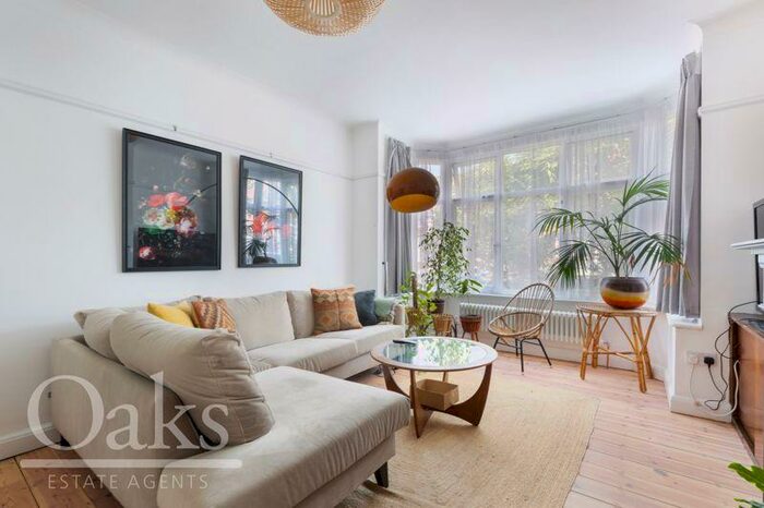 3 Bedroom Terraced House To Rent In Limpsfield Avenue, Thornton Heath, CR7