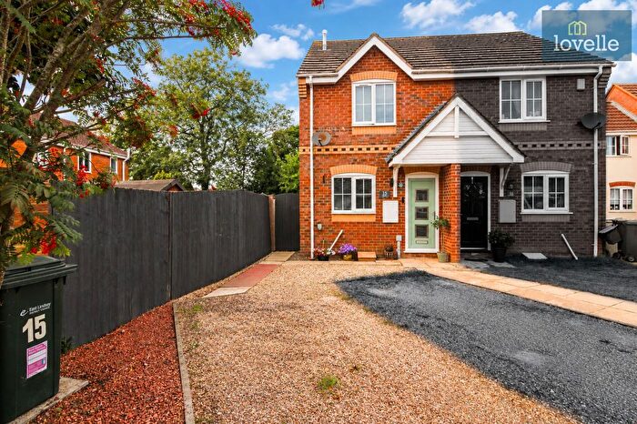 2 Bedroom Semi Detached House For Sale In Bradley Close, Louth, LN11