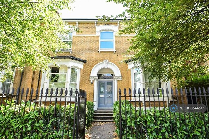 1 Bedroom Flat To Rent In Lordship Park, London, N16