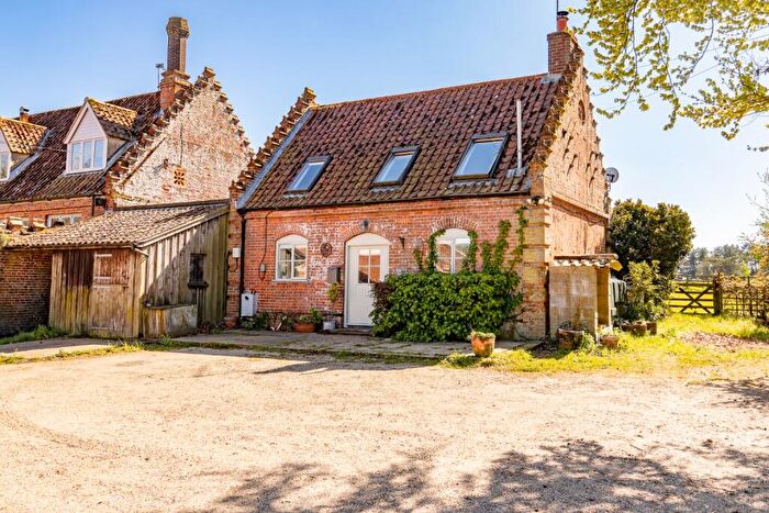 2 Bedroom Detached House To Rent In Fakenham Road, Thursford, NR21