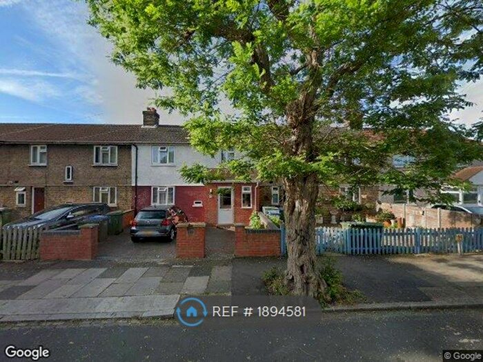 4 Bedroom Terraced House To Rent In Nigeria Road, London, SE7