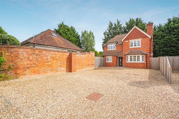 4 Bedroom Detached House To Rent In North Street, Winkfield, Windsor, SL4