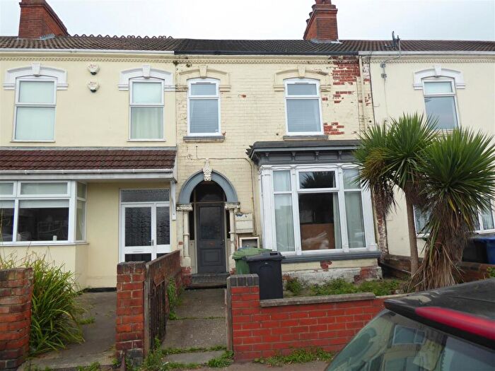 2 Bedroom Flat To Rent In Grimsby Road, Cleethorpes, DN35