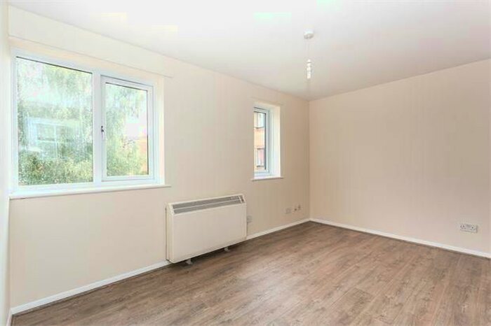 1 Bedroom Studio To Rent In Brindley Close, Wembley, HA0