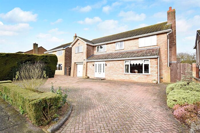 5 Bedroom Detached House For Sale In Brunswick Gardens, Corby, NN18