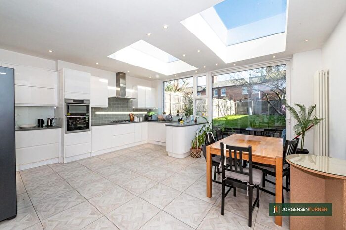 6 Bedroom Terraced House To Rent In Gratton Terrace, London, NW2