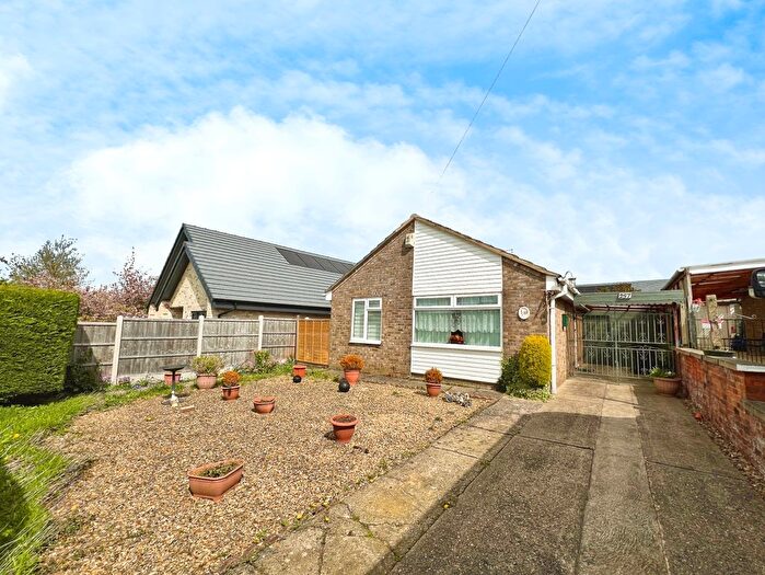 3 Bedroom Bungalow For Sale In Harrowby Lane, Grantham, NG31