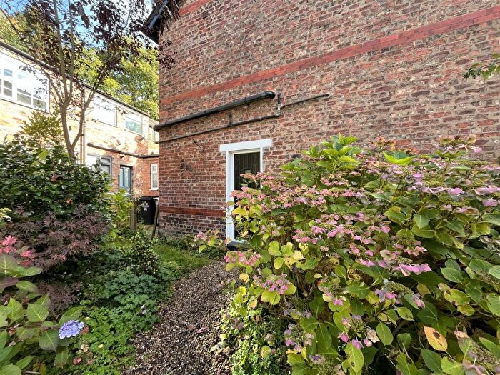 2 Bedroom End Of Terrace House To Rent In River Street, Wilmslow, SK9