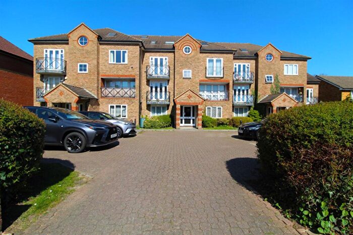 1 Bedroom Apartment For Sale In Grange Road, Sutton, SM2