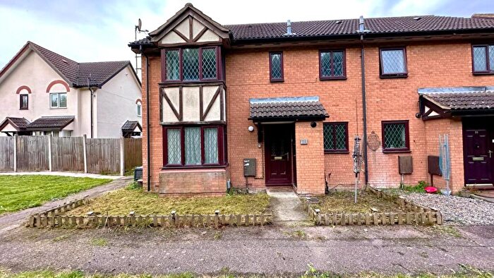 2 Bedroom Cluster House To Rent In Ramerick Gardens, Arlesey, SG15