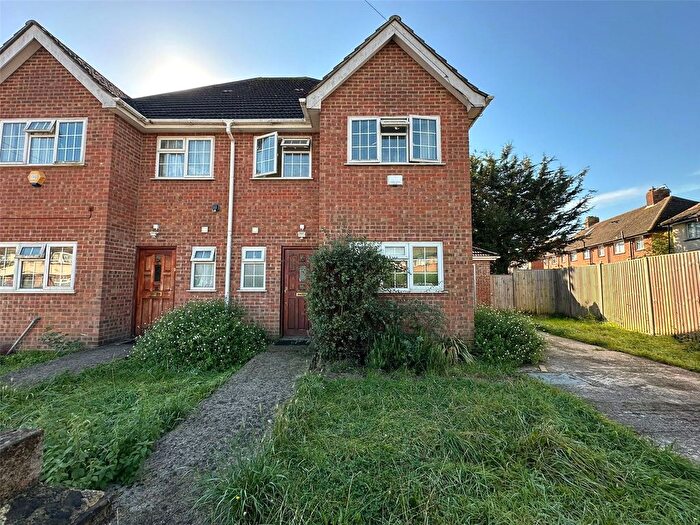 3 Bedroom Semi-Detached House To Rent In Lime Grove, Hayes, Greater London, UB3