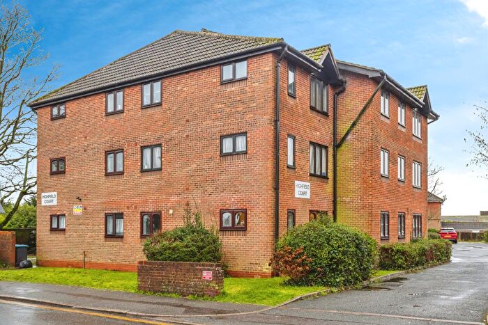 1 Bedroom Flat For Sale In Church Road, Haywards Heath, RH16