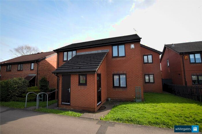 2 Bedroom Apartment To Rent In Middleton Park Road, Middleton, Leeds, West Yorkshire, LS10