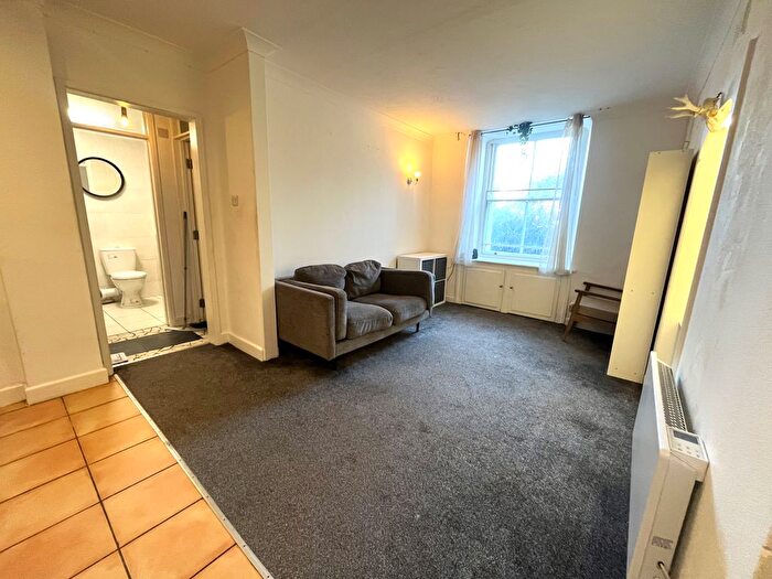 1 Bedroom Flat To Rent In Friars Walk, St. Leonards, Exeter, EX2