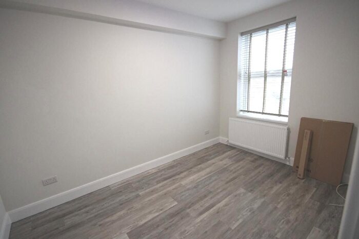 2 Bedroom Flat To Rent In Ealing Road, Wembley, Middlesex, HA0