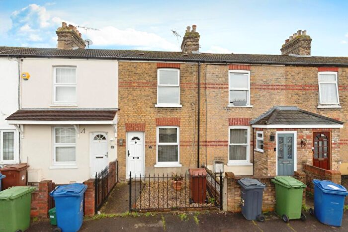 2 Bedroom House For Sale In Nelson Road, South Ockendon, RM15