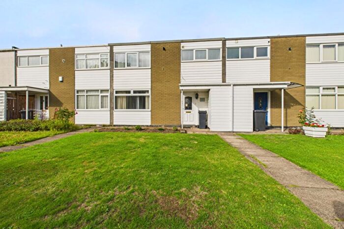 3 Bedroom Terraced House For Sale In Batemoor Road, Batemoor, S8