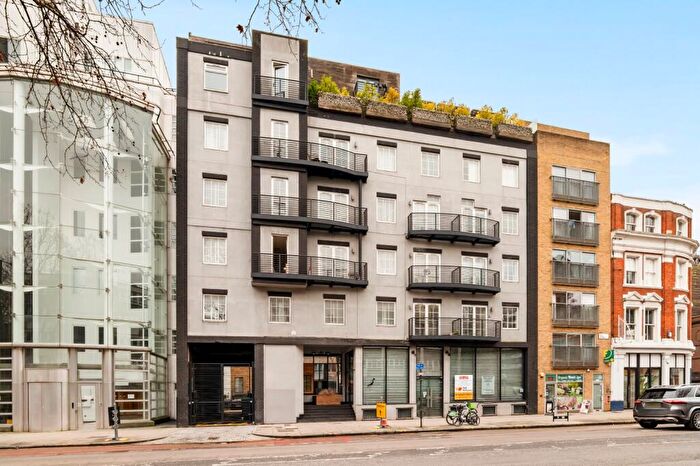 2 Bedroom Flat To Rent In Old Street, Islington, EC1V