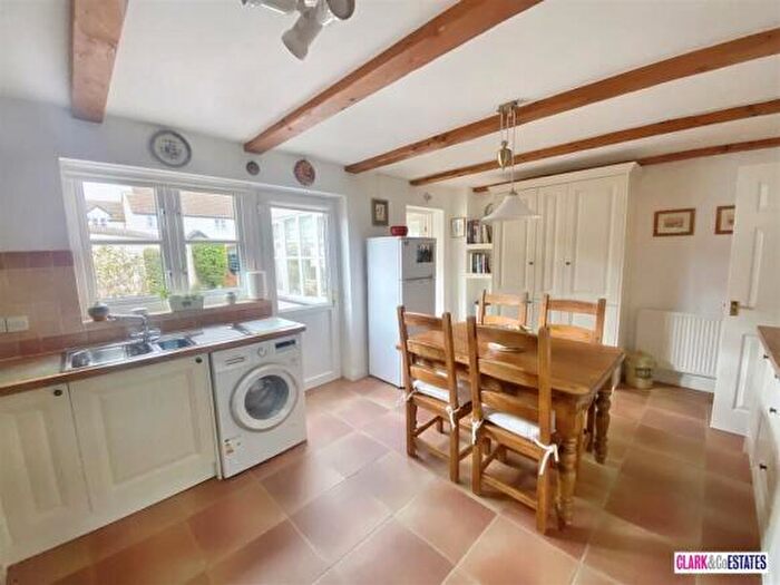 4 Bedroom Detached House For Sale In Sheirs Orchard, Yettington, Budleigh Salterton, EX9