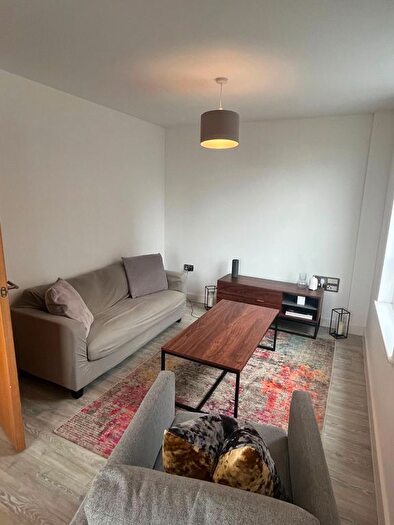 2 Bedroom Flat To Rent In Middlewood Plaza, Craven Street, Salford, M5