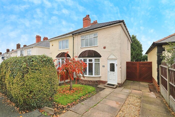 2 Bedroom Semi Detached House For Sale In Gordon Avenue, Wolverhampton, WV4
