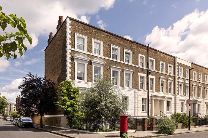 4 Bedroom End Of Terrace House For Sale In Richborne Terrace, London, SW8