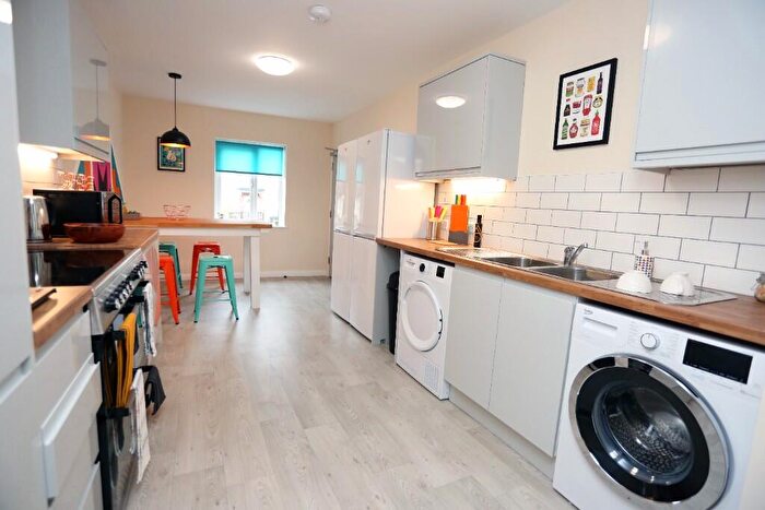 1 Bedroom House Of Multiple Occupation To Rent In Manton Road, BN2