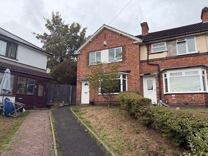 3 Bedroom End Of Terrace House For Sale In Eltham Grove, Kingstanding, Birmingham, B44
