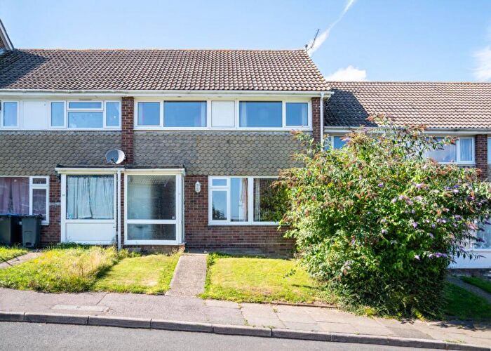 5 Bedroom House To Rent In Crossways, Canterbury, CT2