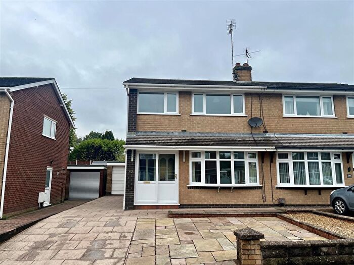 3 Bedroom Semi-Detached House For Sale In Brown Avenue, Church Lawton, Stoke-On-Trent, ST7