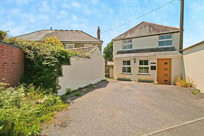 2 Bedroom Semi-Detached House For Sale In Goldenbank, Falmouth, Cornwall, TR11