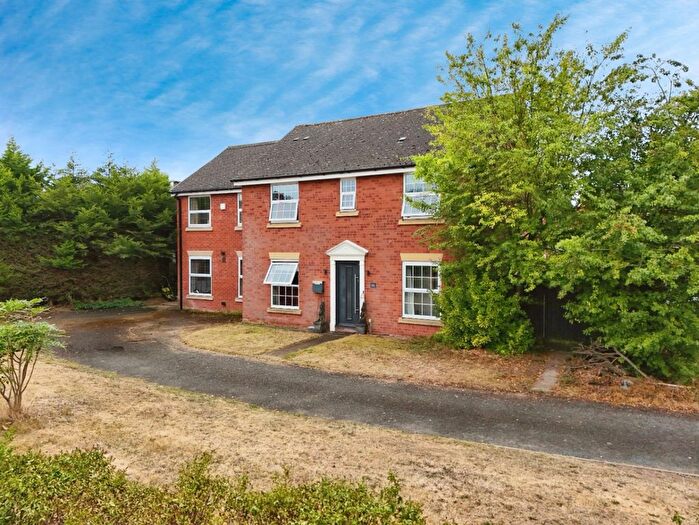 5 Bedroom Detached House For Sale In Glovers Way, Shawbirch, Telford, Shropshire, TF5