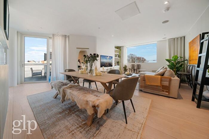 2 Bedroom Flat To Rent In Apartment, Soho Street, London, Greater London, Soho, W1D