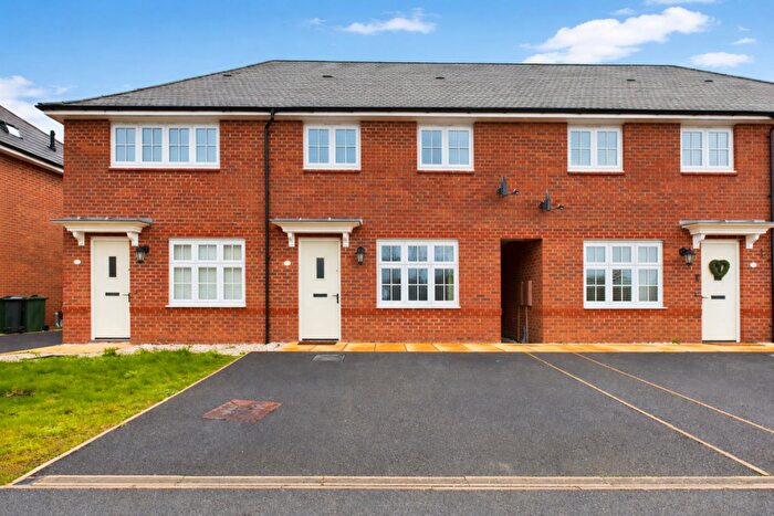 2 Bedroom House To Rent In Bonnie Close, Langley Country Park, Derby, DE22