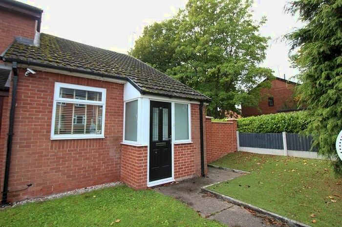 1 Bedroom Semi-Detached House To Rent In Queens Park Gardens, Crewe, CW2