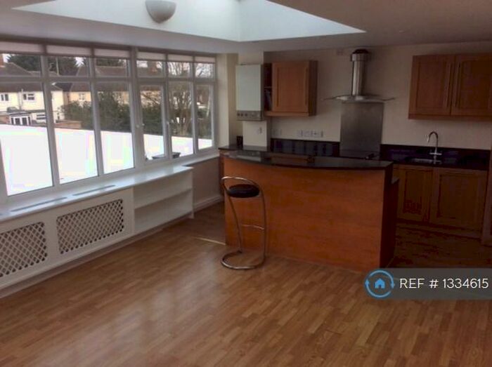 1 Bedroom Flat To Rent In Alcester Road, Stratford-Upon-Avon, CV37