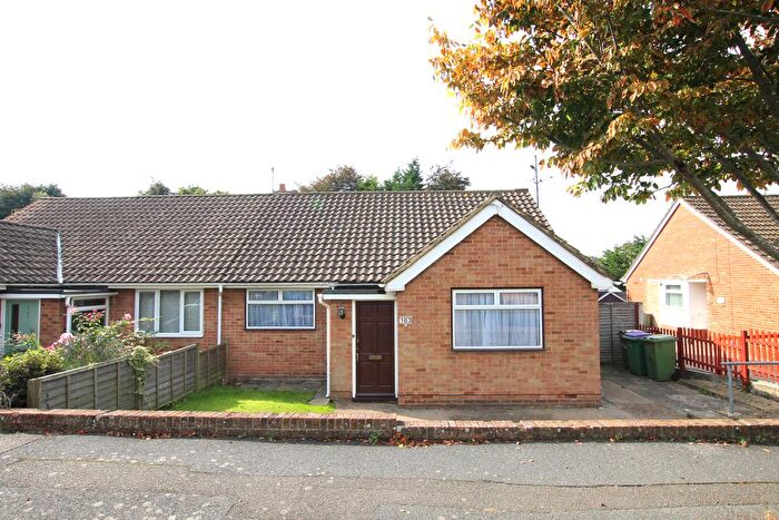 2 Bedroom Bungalow For Sale In Downs Road, Folkestone, CT19