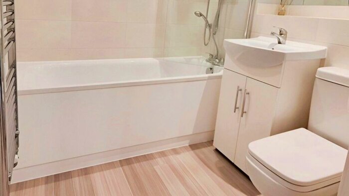 1 Bedroom Flat To Rent In Swingate, Stevenage, Hertfordshire, SG1