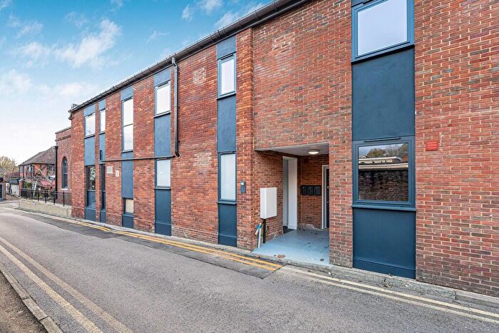 2 Bedroom Apartment To Rent In Bloggs Way, Cranleigh, GU6