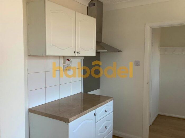 3 Bedroom Semi-Detached House To Rent In Low Grange Avenue, Billingham, TS23