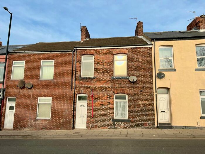 4 Bedroom Terraced House To Rent In Hylton Road, Sunderland, SR4
