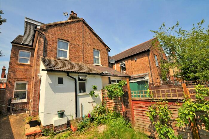 2 Bedroom Apartment To Rent In Victoria Road, Guildford, Surrey, GU1