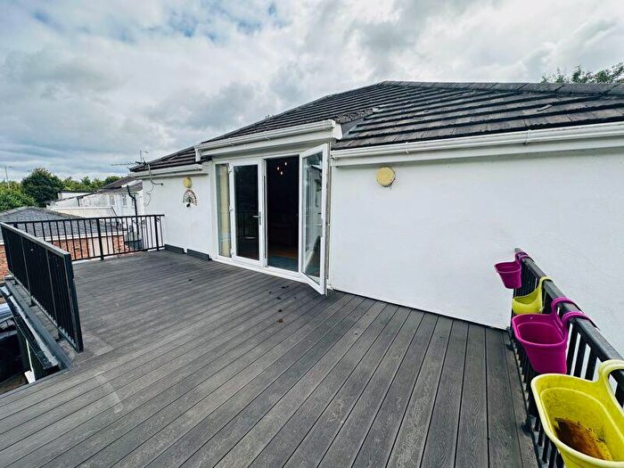 2 Bedroom Flat To Rent In Styal Road, Moss Nook, Manchester, M22