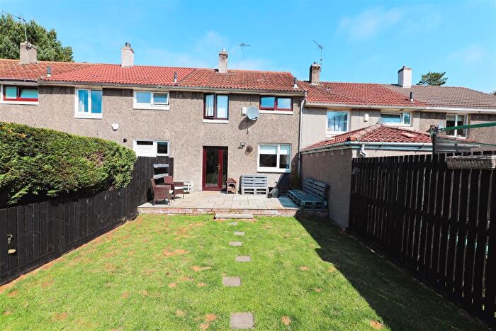 3 Bedroom Terraced House For Sale In Ralston Court, Glenrothes, KY6