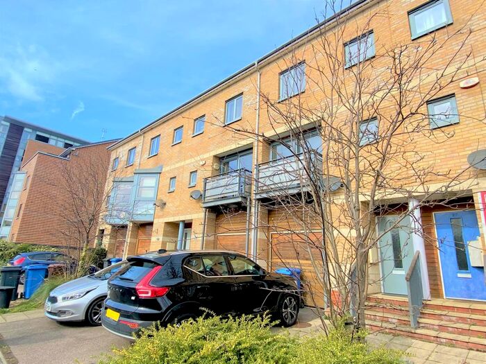 3 Bedroom Property To Rent In Patteson Road, Ipswich, IP3