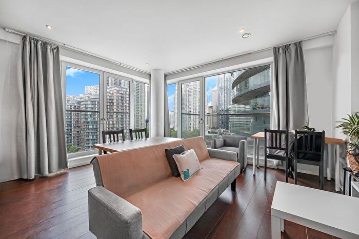 2 Bedroom Flat To Rent In Baltimore Wharf, Millwall, E14